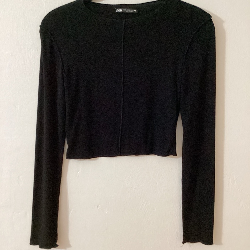 💚Zara Black Long Sleeve Women's Tee